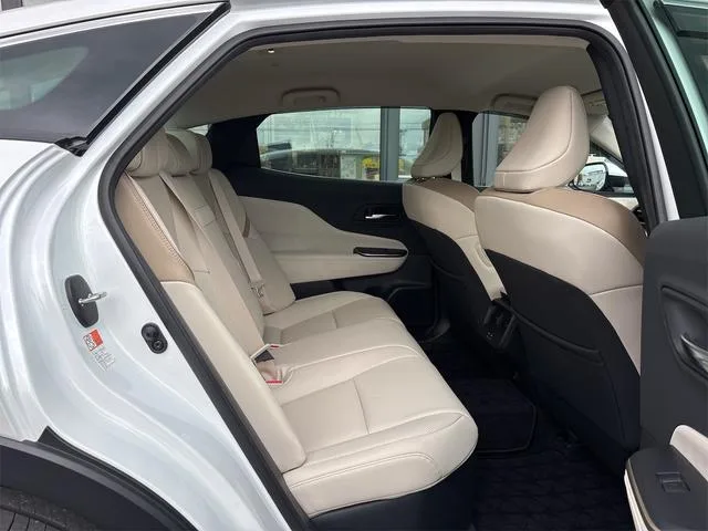 Toyota CROWN CROSSOVER G ADVANCED LEATHER PACKAGE 2024 — миниатюра 3