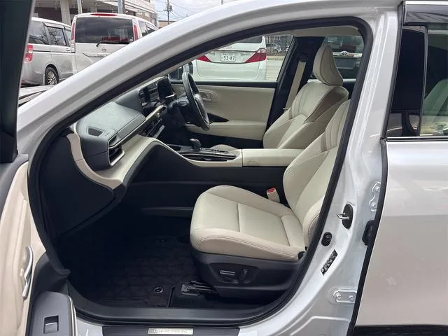 Toyota CROWN CROSSOVER G ADVANCED LEATHER PACKAGE 2024 — миниатюра 5