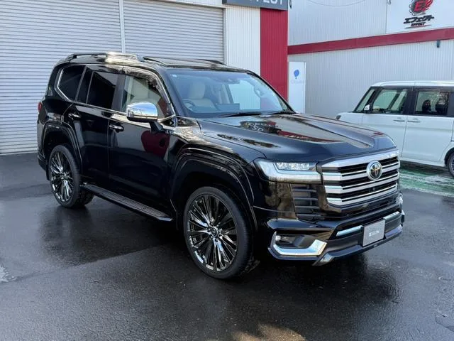 Toyota Land Cruiser ZX 2023 — миниатюра 4