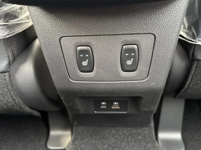 Mitsubishi Eclipsecross BLACK EDITION 2026 — миниатюра 5