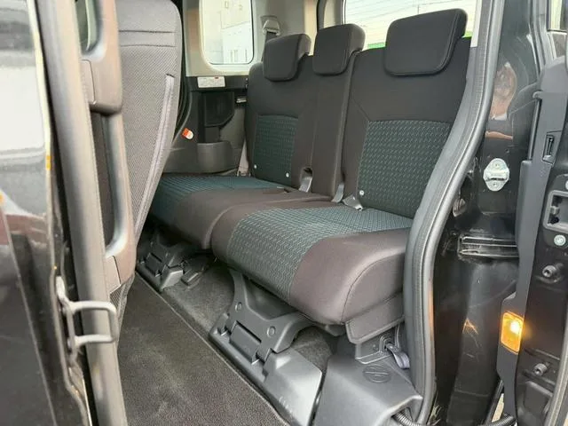 Toyota ROOMY CUSTOM G 2025 — миниатюра 4