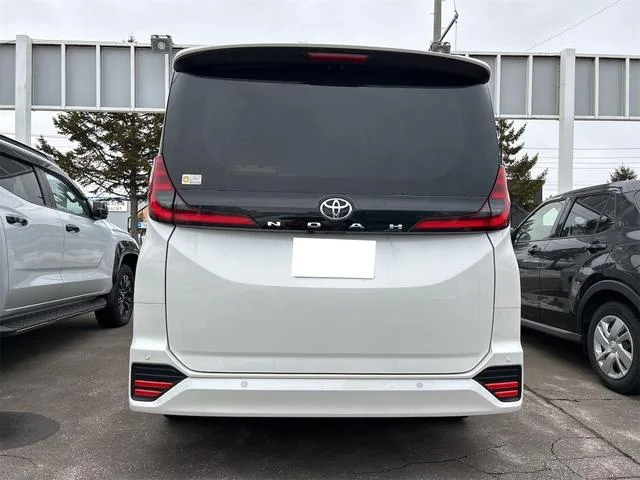 Toyota NOAH S-Z 2023 — миниатюра 2