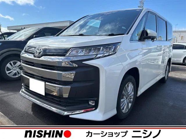 Toyota NOAH S-Z 2023 — фото 1, купить с доставкой в Москву