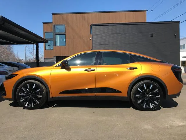 Toyota CROWN CROSSOVER RS ADVANCED 2022 — миниатюра 4