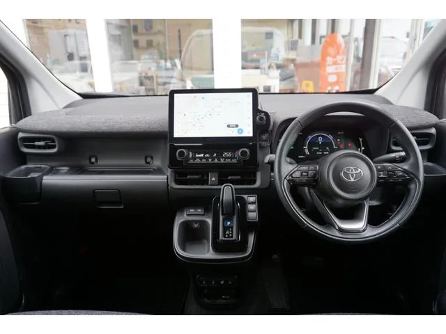 Toyota SIENTA HYBRID Z 2022 — миниатюра 2