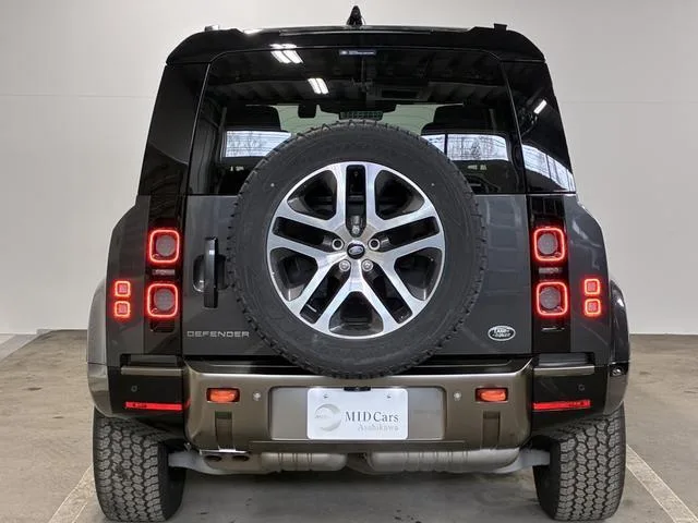 Land Rover DEFENDER 110X D300 2023 — миниатюра 3