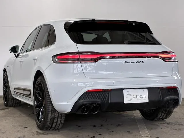 Porsche MACAN MACAN GTS 2024 — миниатюра 3