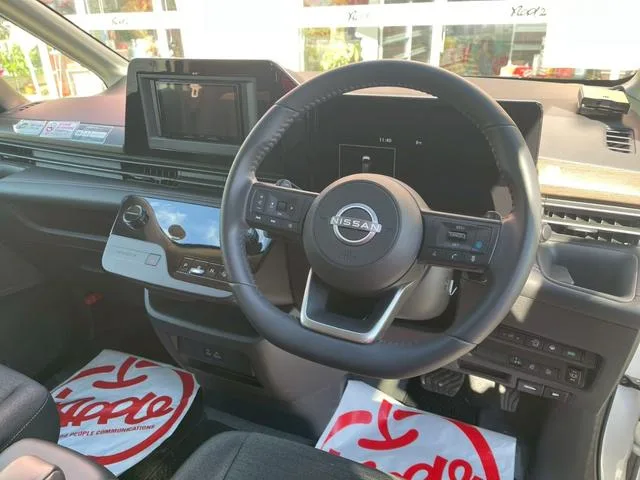 Nissan SERENA HIGHWAY STAR V 2025 — миниатюра 4