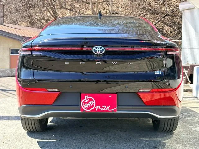 Toyota CROWN CROSSOVER G ADVANCED 2022 — миниатюра 2