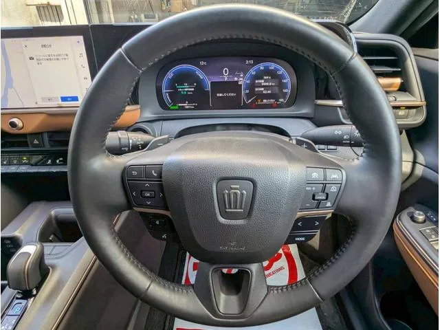 Toyota CROWN CROSSOVER RS 2024 — фото 1, купить с доставкой в Москву