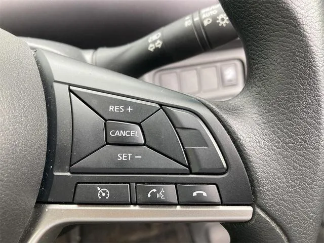 Nissan SERENA 2022 — миниатюра 3