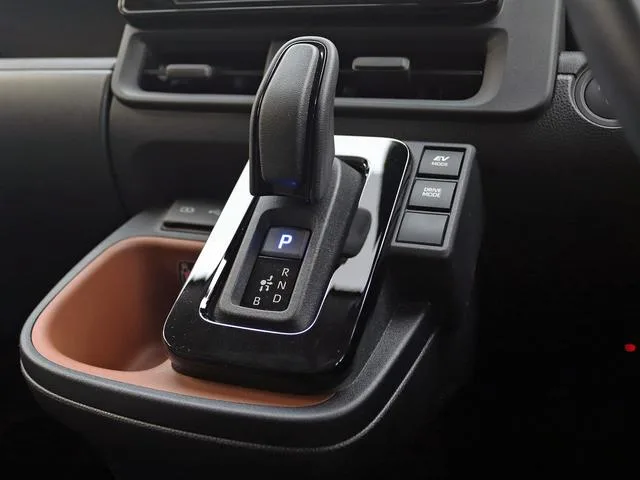 Toyota SIENTA HYBRID Z 2025 — миниатюра 3