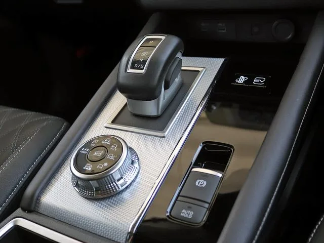 Mitsubishi OUTLANDER PHEV P 2022 — миниатюра 2