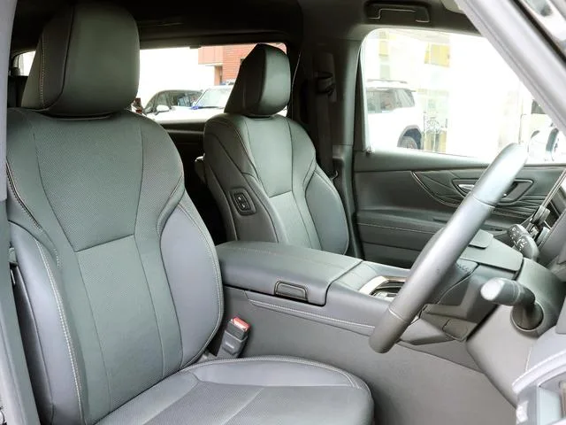 Toyota ALPHARD HYBRID Z 2023 — миниатюра 3