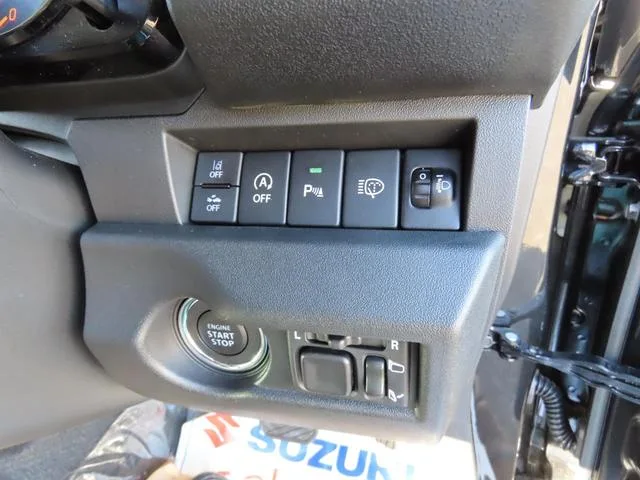 Suzuki JIMNY NOMADE FC 2025 — миниатюра 5