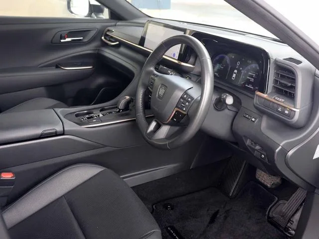 Toyota CROWN CROSSOVER G ADVANCED LEATHER PACKAGE 2022 — миниатюра 2