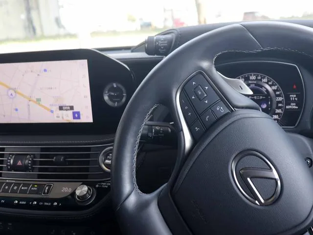 Lexus LS LS500H I PACKAGE 2023 — миниатюра 4