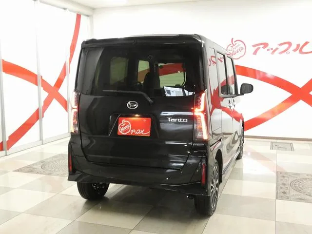 Daihatsu TANTO CUSTOM RS 2025 — миниатюра 4
