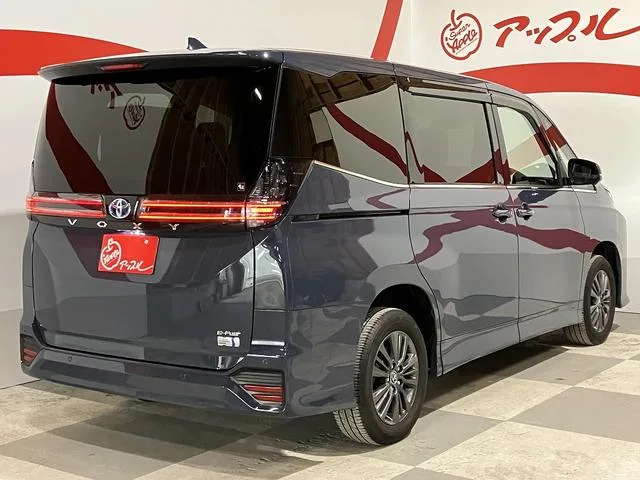Toyota VOXY HYBRID S-Z 2022 — миниатюра 5