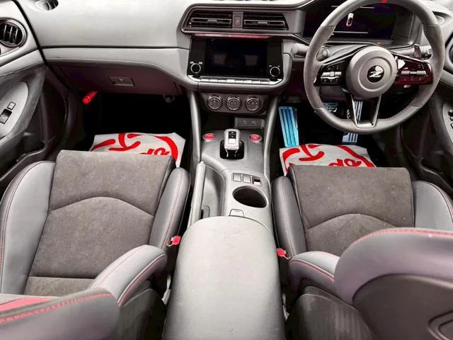 Nissan FAIRLADY Z NISMO 2024 — миниатюра 4