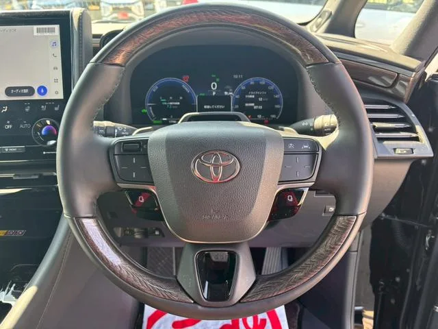 Toyota VELLFIRE HYBRID EXECUTIVE LOUNGE 2023 — миниатюра 4