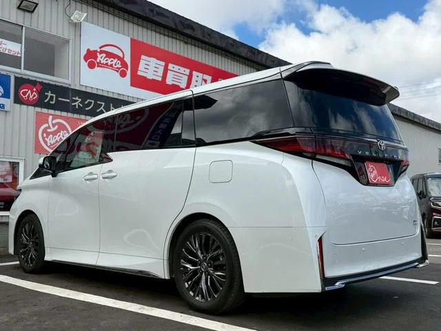 Toyota VELLFIRE HYBRID Z PREMIER 2023 — миниатюра 2
