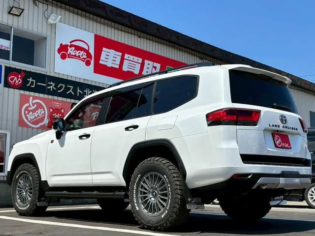 Toyota LAND CRUISER GR SPORT 2025 — миниатюра 2