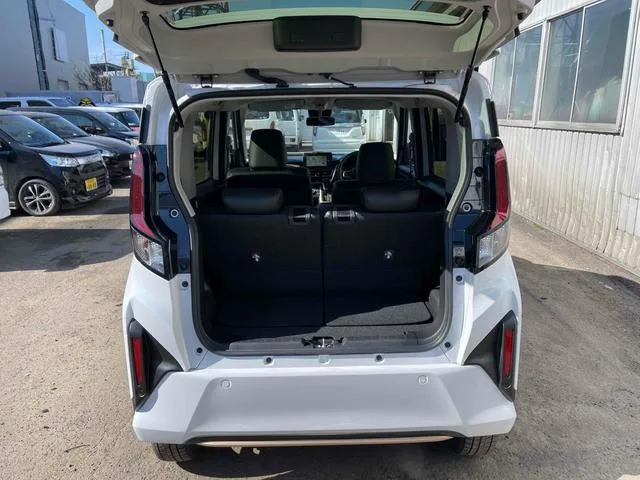 Daihatsu MOVE RS 2025 — миниатюра 5