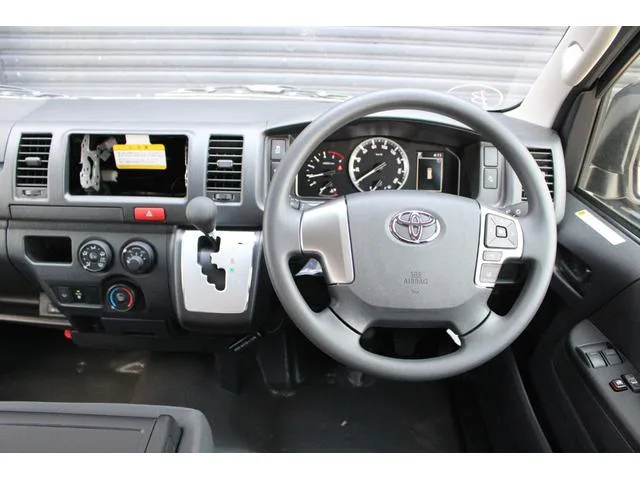 Toyota HIACE VAN 2025 — миниатюра 5