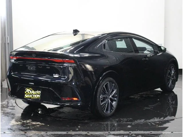 Toyota PRIUS Z 2024 — миниатюра 3