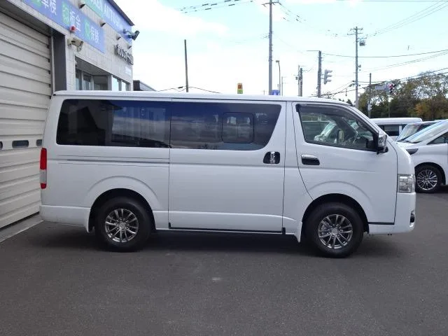 Toyota HIACE VAN SUPER GL DARK PRIME II 2022 — миниатюра 2
