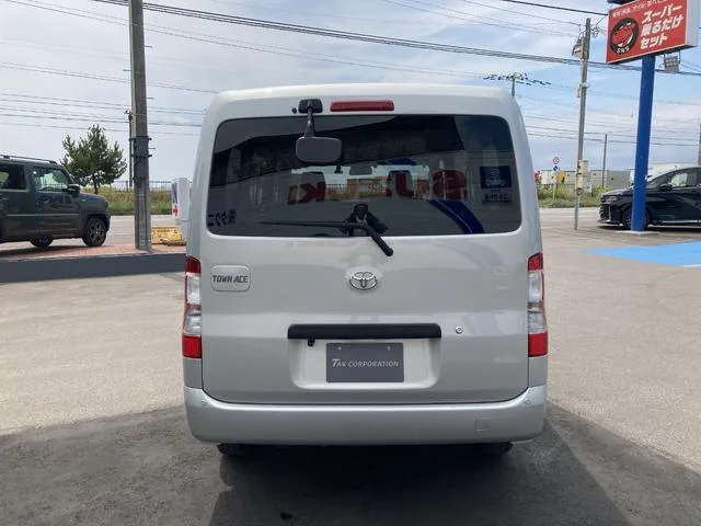 Toyota TOWNACE VAN GL 2024 — миниатюра 3