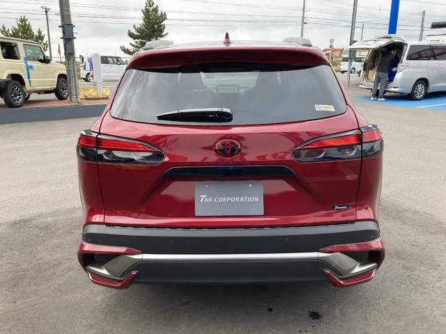Toyota CorollaCross HYBRID Z 2024 — миниатюра 3