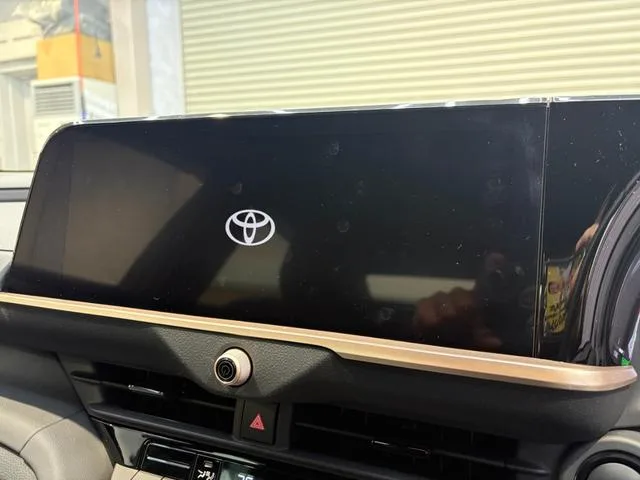 Toyota CROWN CROSSOVER G ADVANCED 2022 — миниатюра 4