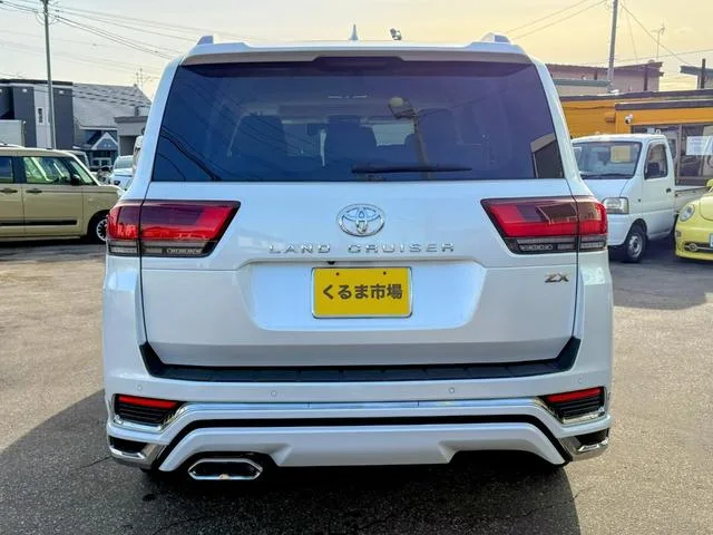 Toyota Land Cruiser ZX 2023 — миниатюра 2