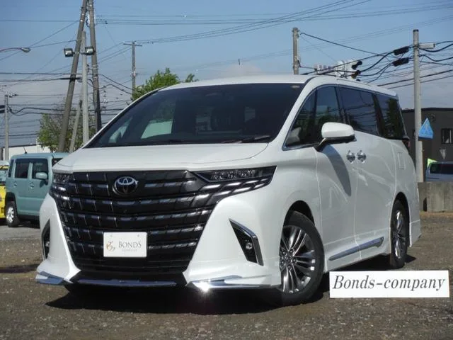 Toyota Alphard Z 2025 — фото 1, купить с доставкой в Москву