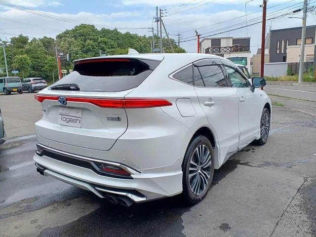 Toyota HARRIER PHEV Z 2023 — миниатюра 3