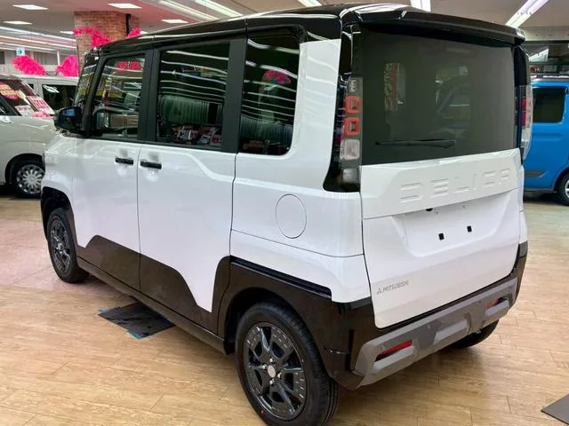 Mitsubishi DELICA MINI G PREMIUM DELIMARU PACKAGE 2025 — миниатюра 4