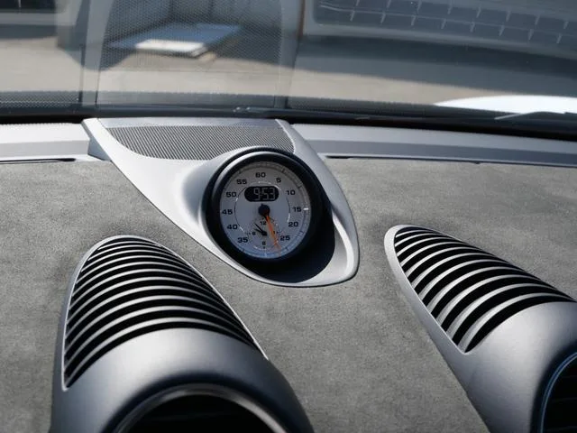 Porsche 718 Cayman 2025 — миниатюра 4