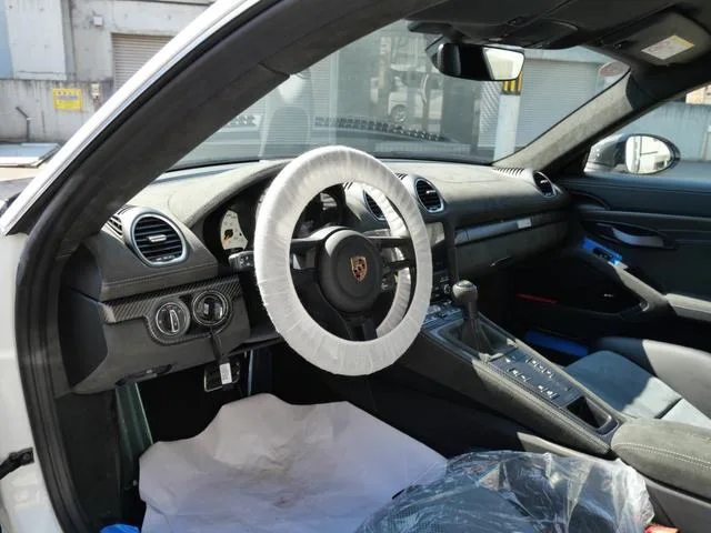 Porsche 718 Cayman 2025 — миниатюра 5