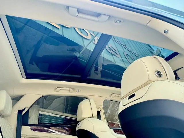 Bentley BENTAYGA SPEED 2023 — миниатюра 3