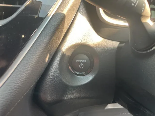 Toyota COROLLA CROSS HYBRID Z 2025 — миниатюра 4