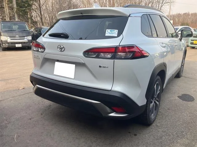 Toyota CorollaCross HYBRID Z 2025 — миниатюра 5