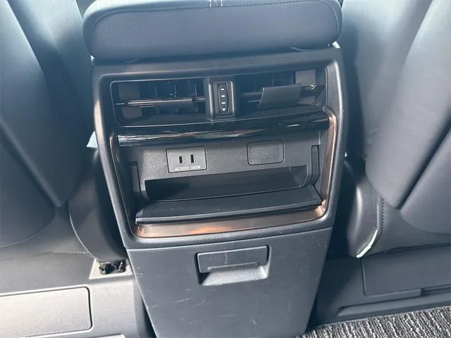 Toyota ALPHARD Z 2023 — миниатюра 3