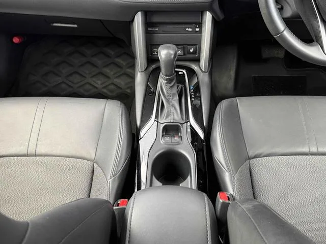 Toyota COROLLA CROSS HYBRID Z 2023 — миниатюра 2