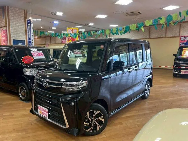 Daihatsu TANTO CUSTOM X 2025 — фото 1, купить с доставкой в Москву