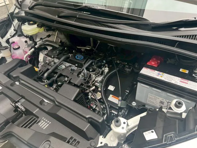 Toyota NOAH HYBRID S-Z 2025 — миниатюра 2