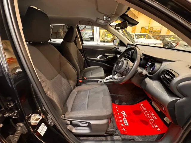 Toyota YARIS CROSS HYBRID G 2023 — миниатюра 5