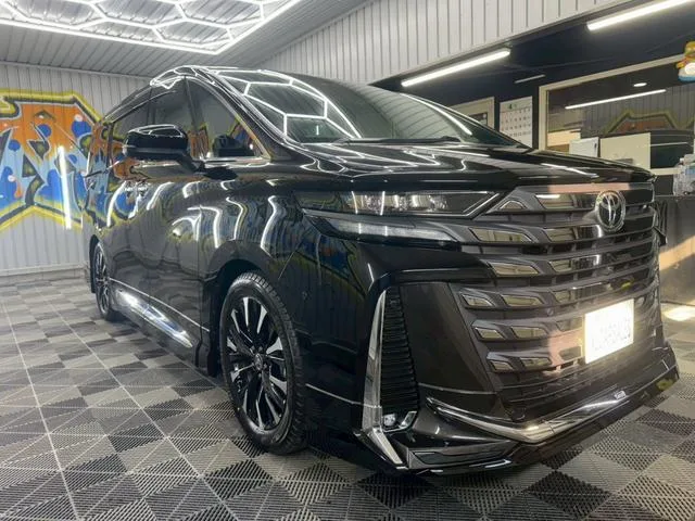 Toyota VELLFIRE HYBRID EXECUTIVE LOUNGE 2025 — миниатюра 5