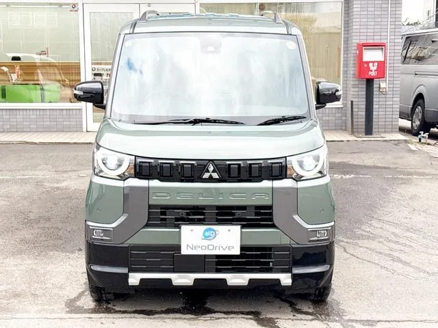 Mitsubishi DELICA MINI T PREMIUM 2023 — миниатюра 3